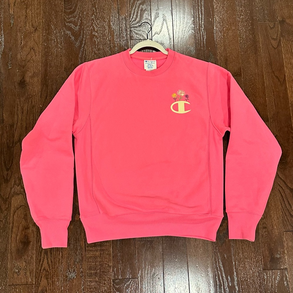 Champion Crew Neck With Floral Detail